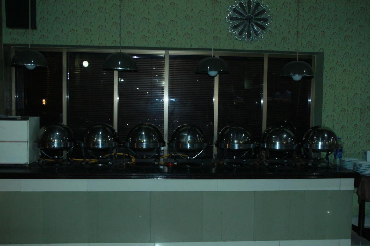 Faran Hotel Karachi Exterior photo