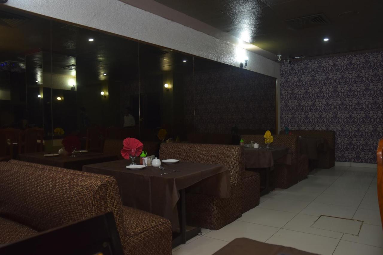 Faran Hotel Karachi Exterior photo