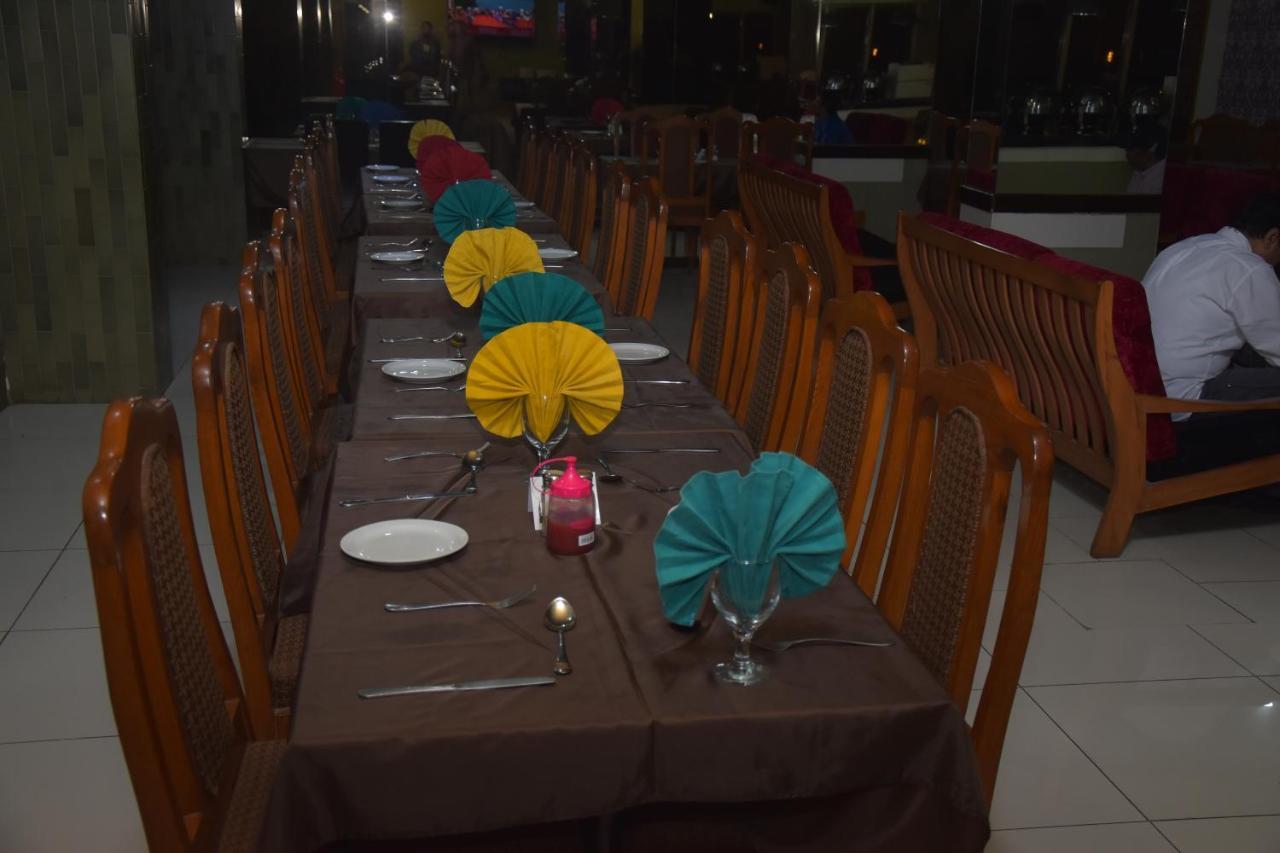 Faran Hotel Karachi Exterior photo