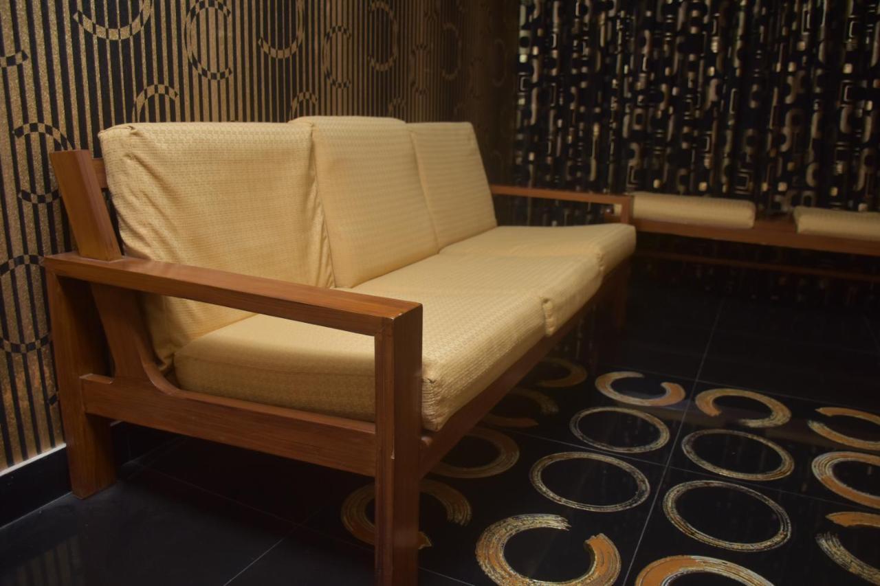 Faran Hotel Karachi Exterior photo