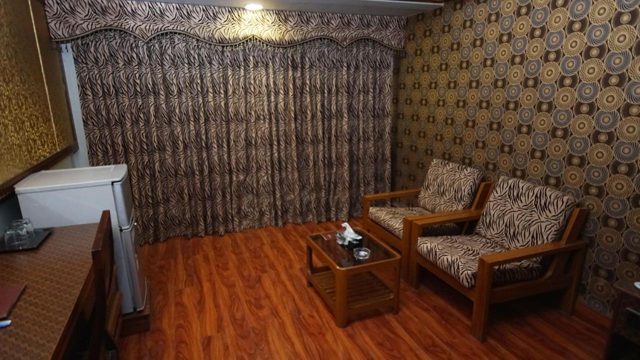 Faran Hotel Karachi Exterior photo